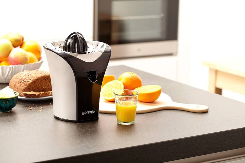 Citrus juicers: fresh juice for the whole family