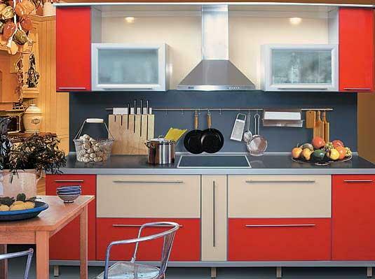 Keittiön 6 m suunnittelu: Valmis keittiöt 5-30 neliömetriä ja ruokailu pari m2