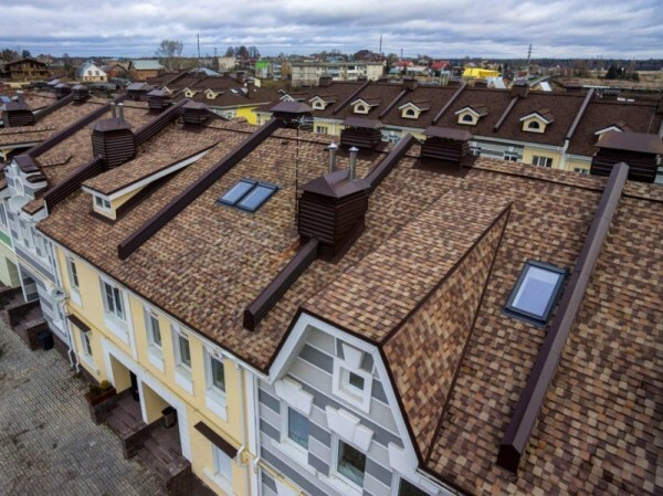 High-quality flexible roof in 10 years looks great