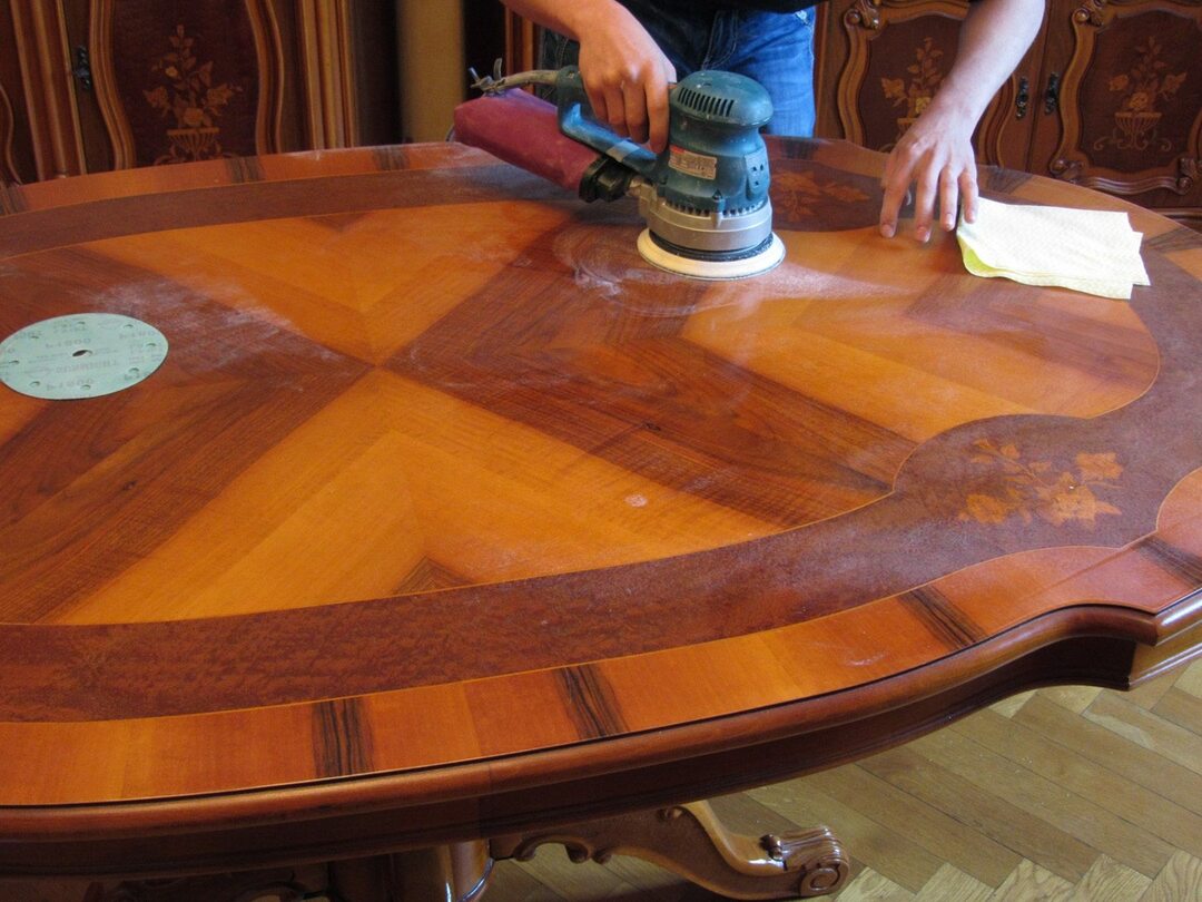 Restoration of old furniture with acrylic paint and other means: instruction, video and photos