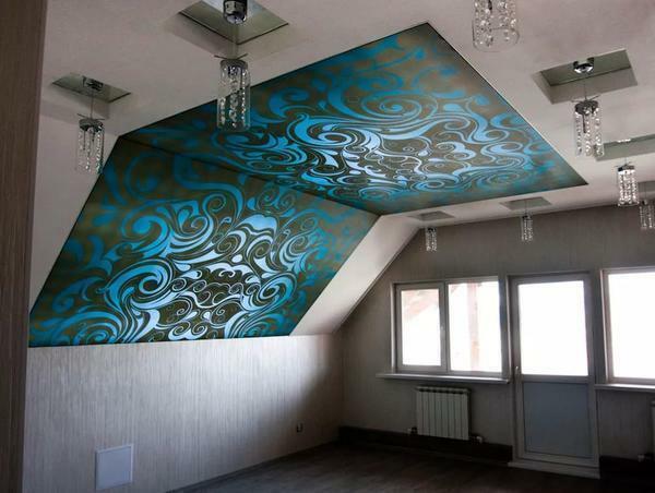 La façon la plus populaire de finition plafonds suspendus aux murs est une impression photo. Elle a beaucoup d