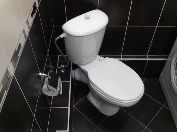 Correcte installatie van het toilet moet beginnen met de ontmanteling van de oude producten