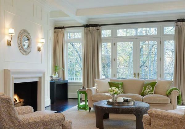 Stylishly decorate the room with ease can be light and original drapes