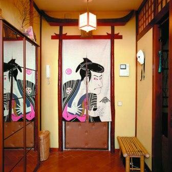 salė dizainas japonų stiliaus - ryškus pavyzdys, kaip galite naudoti spalvos sienų, dekoracijų ir baldų transformuoti įprastą prieškambaris