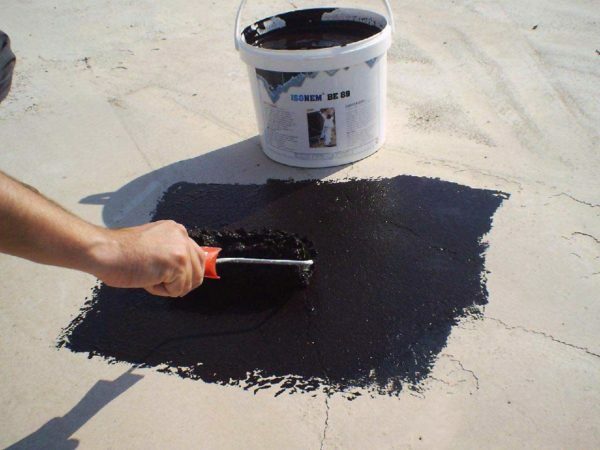 Mastics Bitumen is used mainly for roughing