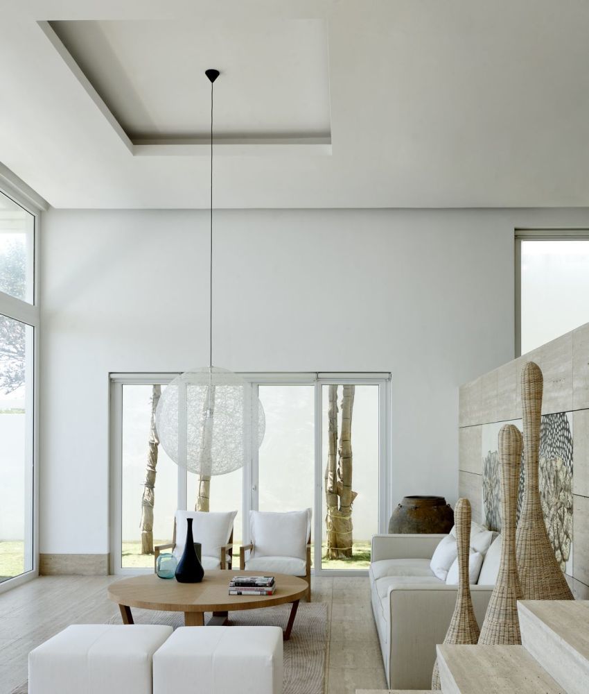 Split-level ceiling for the living room of plasterboard, photo in the interior