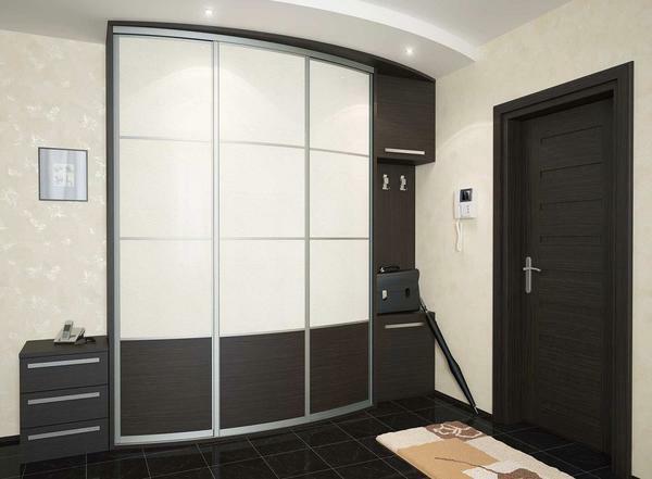Sliding wardrobes in the corridor: photo and design, how to make yourself, entrance hall with pantry, niche long 3 meters, common