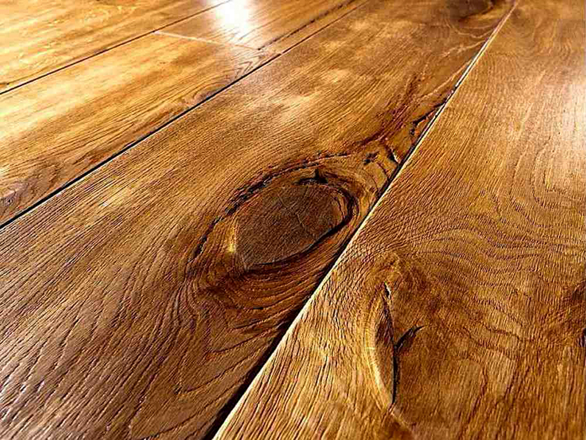 Na ochranu drevených dosiek je možné použiť olej, lak alebo vosk 