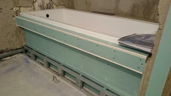 Todo para el baño es mejor utilizar paneles de yeso resistente al agua