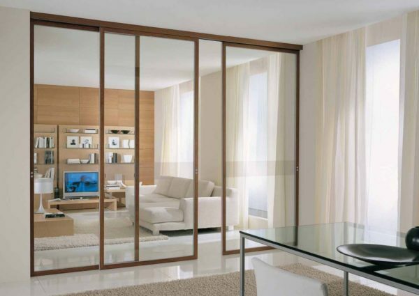 Manual partitioning choice is very simple - buy and install that will be combined with the interior