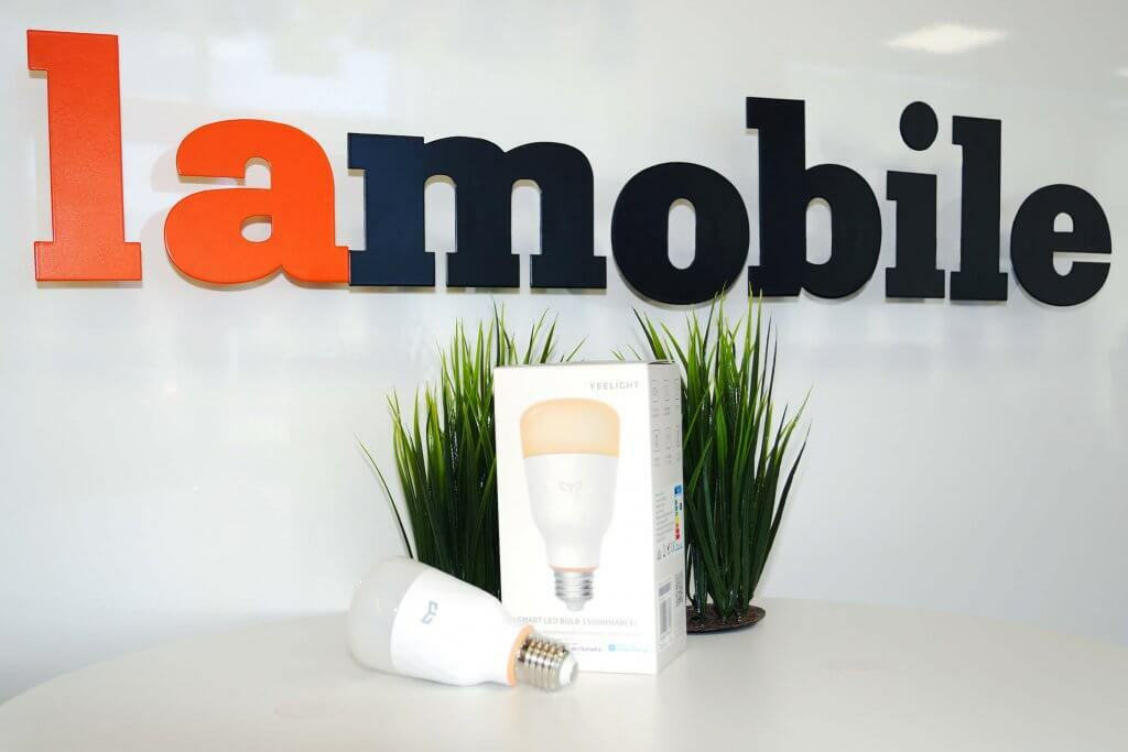 Fotografie Xiaomi Yeelight Smart Led Bulb 1S (bílá)