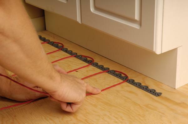 riscaldamento a pavimento elettrico non è considerato essere più conveniente per operare perché è come un ramo del sistema di riscaldamento della casa