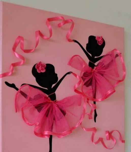 Ballerina vægmaleri vil se godt ud i køkkenet, i stuen eller børneværelset
