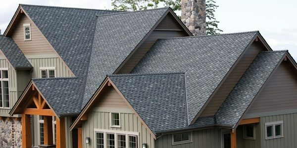 Smartly dekoriert Dach können die meisten unscheinbare Gebäude selbst dekorieren