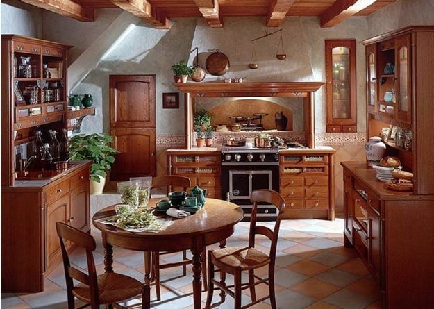 Kuchyně ve stylu Provence: formulace dekorativní kámen ve velkých oblastech, zejména ve Středozemním designu