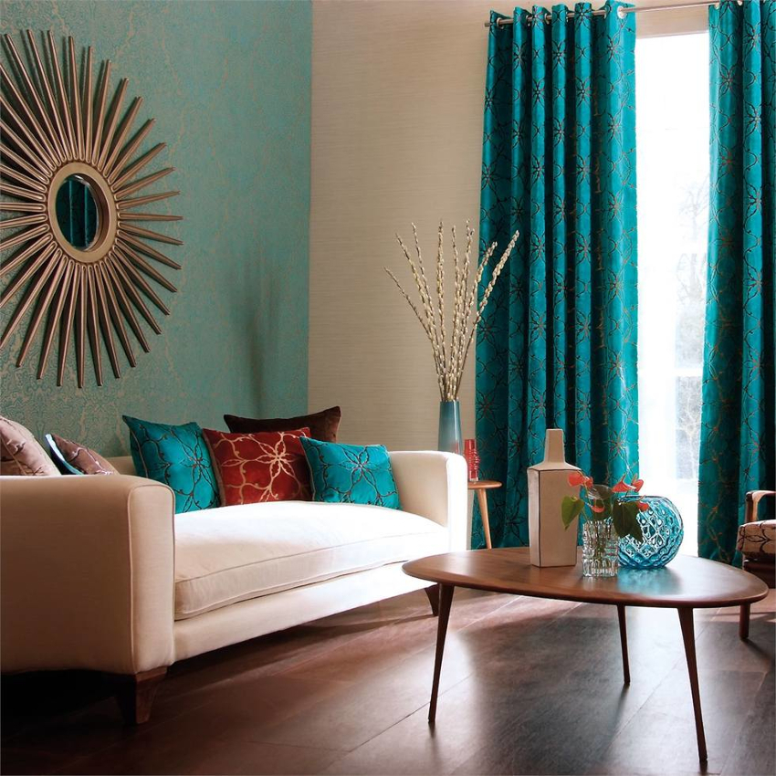 The curtains in the living room: how to decorate and match the interior