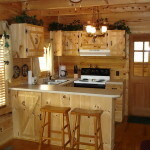 diseño de la cocina en una casa de madera