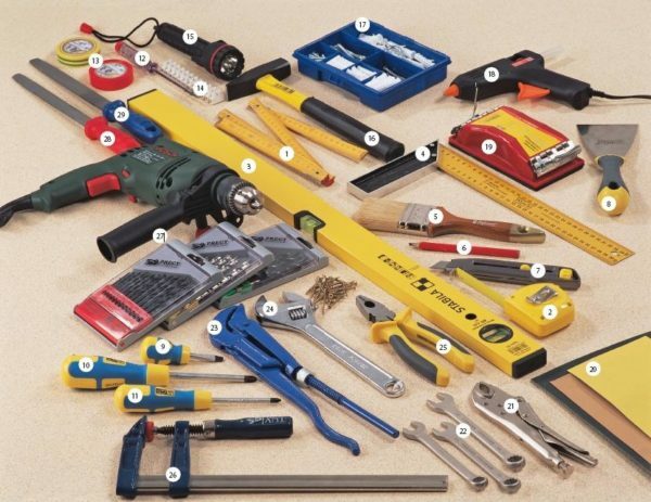 Se requiere este conjunto de herramientas si todo el trabajo doméstico se realiza por su propia cuenta.