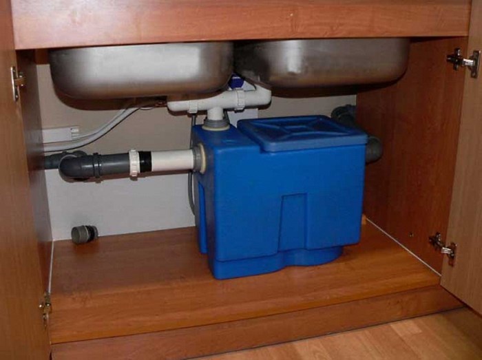 Grease trap under the sink: the installation of household grease trap with his own hands