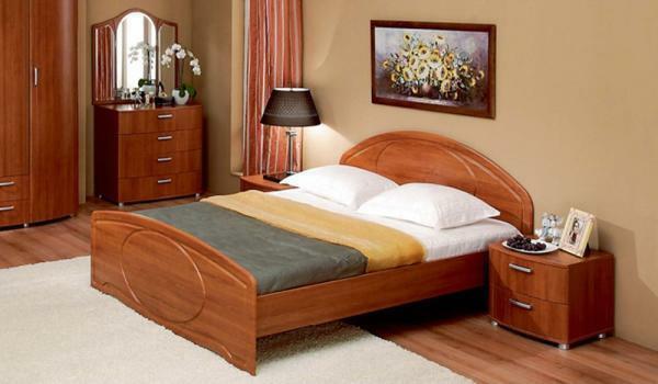 V súčasnej dobe viac populárne drevené postele, než kov
