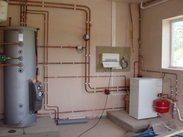 Before choosing an expansion tank for the heating system, many experts recommend that you correctly calculate