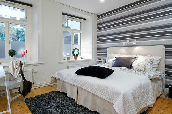 Bakgrund i sovrummet kombinerad fotodesign: hur man dekorera de olika kombinationerna, en vacker kombination mellan dem