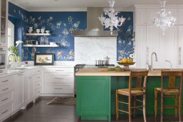 In the kitchen, you often need to carry out a wet cleaning, so a good choice will be a moisture-resistant wallpaper