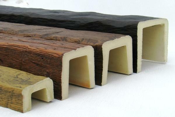 Stropné falshbalki polyuretánu sú ľahké a dokonale napodobňujú materiál z prírodného dreva