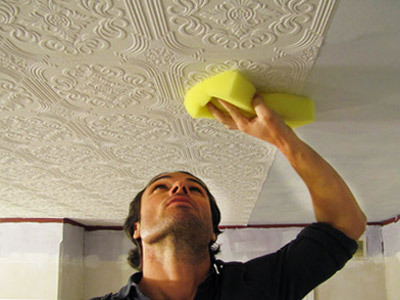 Wallpapering a ceiling wallpaper