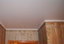 Photo-plinth-for-ceiling-H1