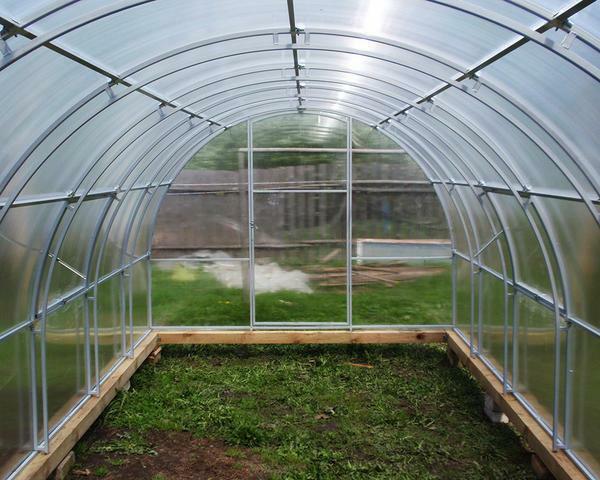 The greenhouse is made with the expectation of long-term operation