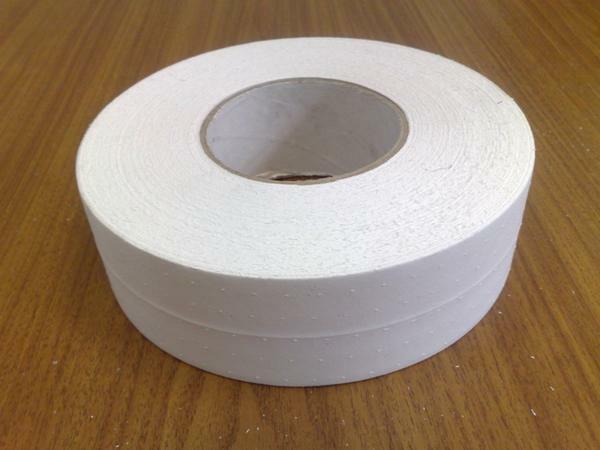 Výberom výstužnou pásku treba brať zreteľ na kvalitu a hlavné charakteristiky