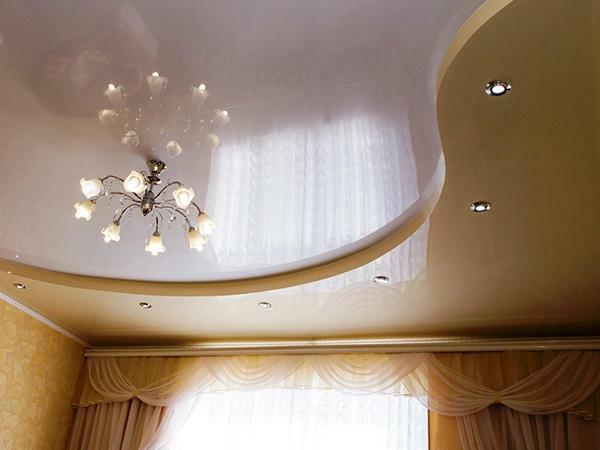 Stretch ceiling - a relatively easy way to decorate the room