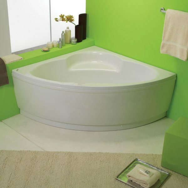 U fotografiji - Kutak spremnik za kupanje: štedi puno prostora.