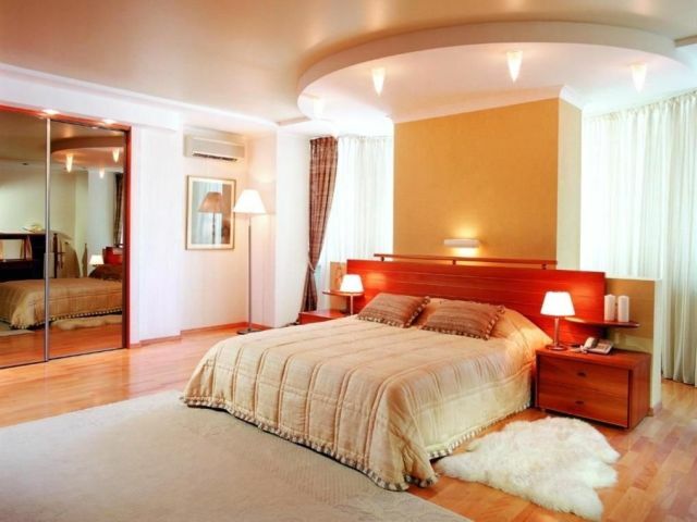 An example of a large bedroom design