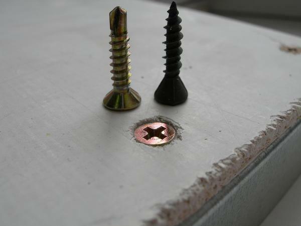 Self-tapping screws for gypsum board: for fixing the profile, how many per sheet, what for metal and for GKL, what are needed for wooden guides, dimensions
