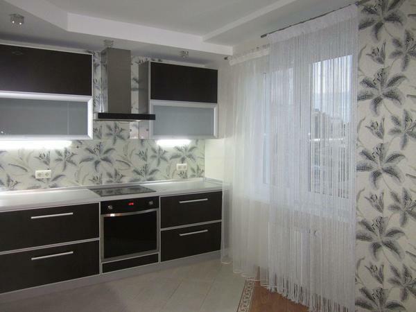 If the kitchen is small, then it is better to choose muslin curtains of light shades: beige, white