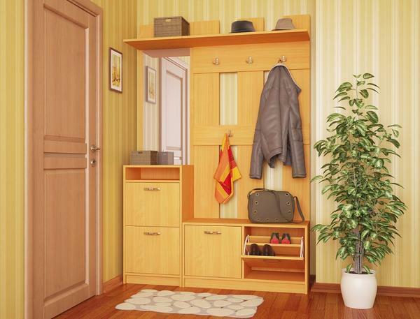 Rendere la sala deve essere in colori caldi che, una volta che una persona ha nella vostra casa, si può sentire più confortevole e piacevole