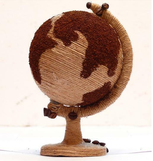 Globe Topiary wygląda bardzo oryginalnie, może on być stosowany do dekoracji pokoju