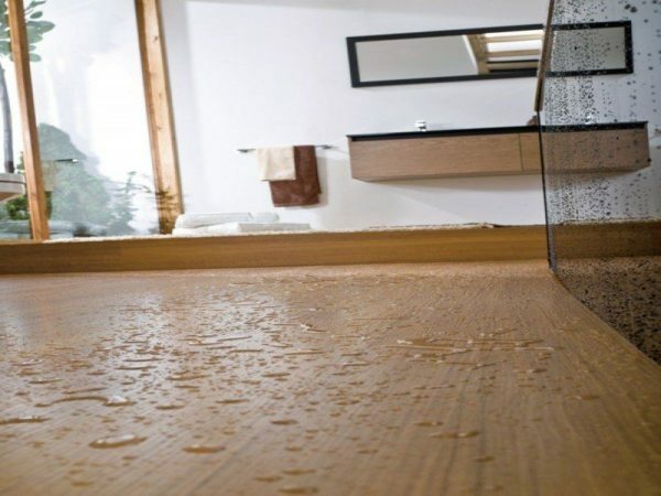 Even such a coating, as a laminate, can be made stable to moisture