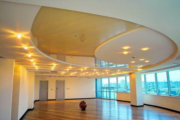 Using gypsum cardboard as a finishing material allows creating amazing curly structures