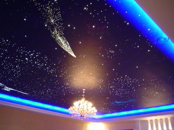 Duplex suspended ceiling with hidden illumination