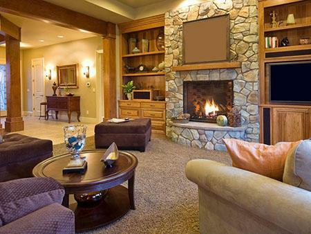 The fireplace in the living room not only provides warmth, but also makes the room cozy, contributing to spiritual conversations