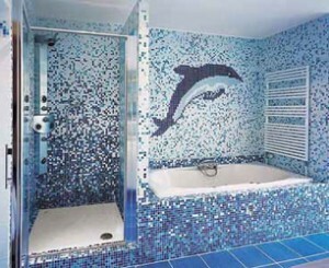 Fürdőszoba csempézett mozaik