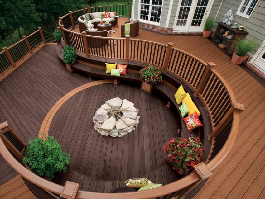 The two-level outdoor terrace with a boardwalk.