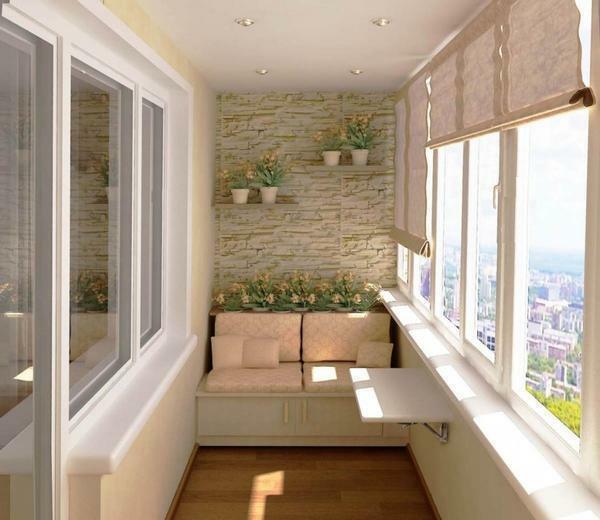 Loggia utforming: ideer til balkong, bygging og innredning, interiør bilde 6 meter, komfortabel stor overflate