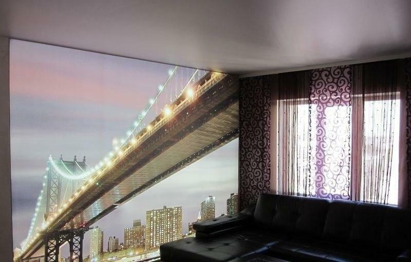 Nástenné stropy: montáž na stenu a fotografie nízke, ako vykonať montáž, je nutné zladiť opierku