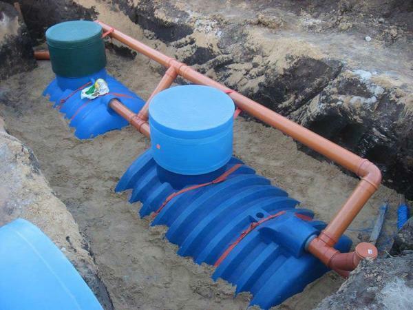Ar tik daudz pozitīvu īpašību, kad labiekārtošanas plastmasas cauruļu kanalizācijas sistēma ir visbiežāk izmanto