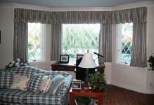 calmement-bay-window-rideaux-intérieur-design-idées-en-bay-window-curtainsbay-fenêtre-rideaux