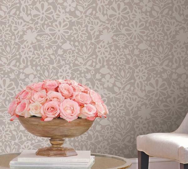 With the help of non-woven wallpaper you can hide the unevenness of the walls